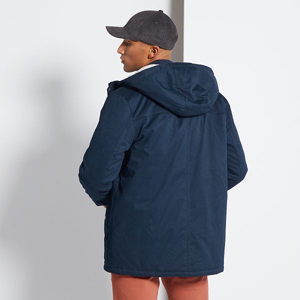 Parka à capuche Homme kaki Kiabi 40,00€ Parka à capuche Homme gris fer Kiabi 40,00€