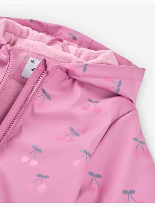Parka en caoutchouc à capuche avec imprimé cerise - Kiabi Parka en caoutchouc à capuche avec imprimé cerise - Kiabi