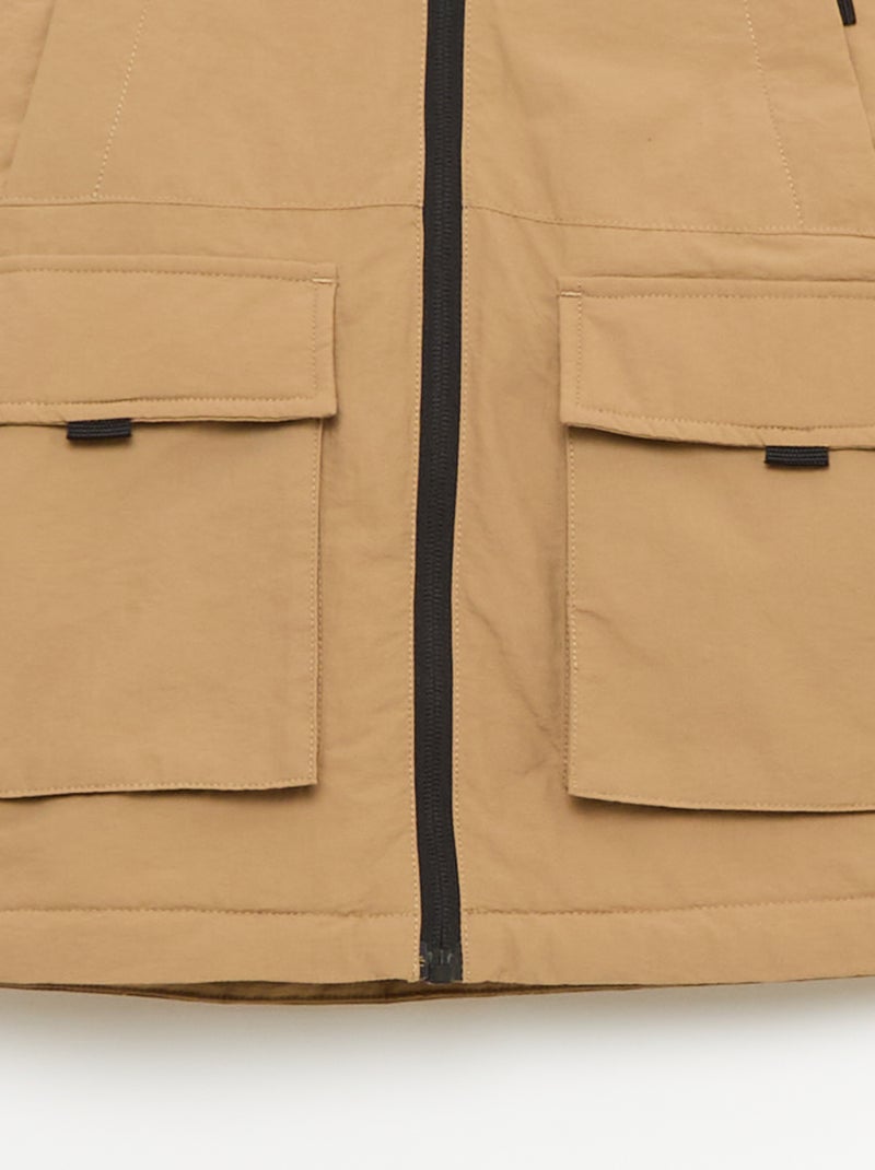 Parka légère à capuche avec 2 poches soufflées à rabat Beige - Kiabi