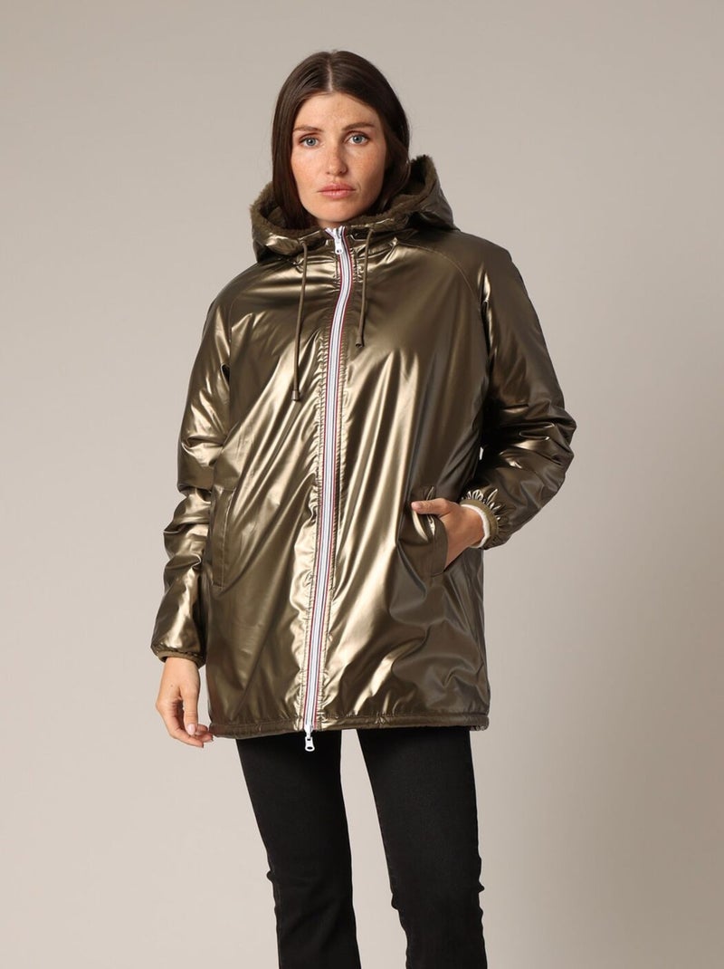 Parka réversible à capuche, effet métallisé ou imitation fourrure
 'Deeluxe' Kaki - Kiabi