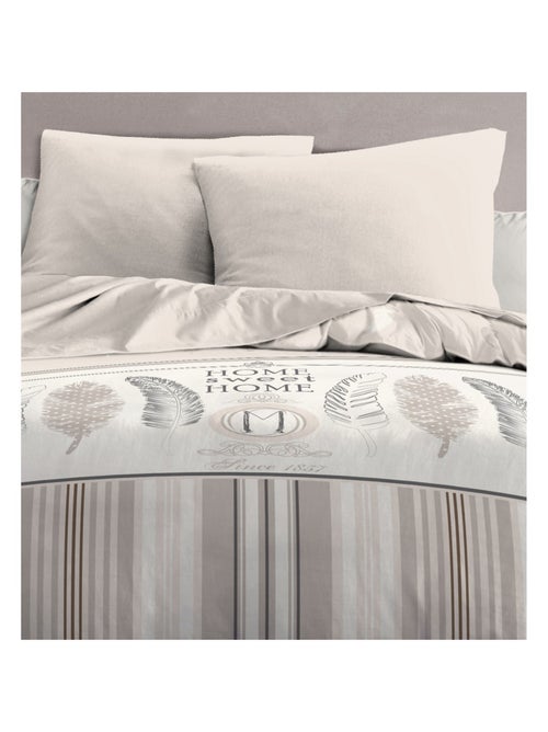 Parure de couette – Douce et facile d'entretien – Motifs traditionnels – Home sweet Home - Kiabi Parure de couette – Douce et facile d'entretien – Motifs traditionnels – Home sweet Home - Kiabi