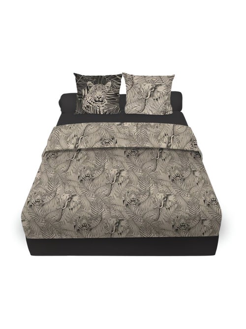 Parure de draps en coton 57 fils/cm2 SAFARI, par Soleil d'Ocre avec 2 taies d'oreiller - Kiabi Parure de draps en coton 57 fils/cm2 SAFARI, par Soleil d'Ocre avec 2 taies d'oreiller - Kiabi