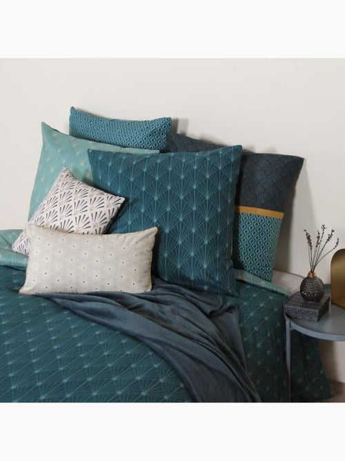 Parure de lit - azsy - gatsby géométrique - 240x220 cm - microfibre - imprimé bleu - Kiabi Parure de lit - azsy - gatsby géométrique - 240x220 cm - microfibre - imprimé bleu - Kiabi
