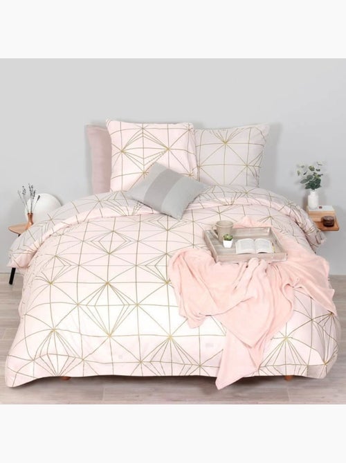 Parure de lit - COTE DECO - Géométrique - Microfibre - 240x220 cm - Rose et doré - Kiabi Parure de lit - COTE DECO - Géométrique - Microfibre - 240x220 cm - Rose et doré - Kiabi