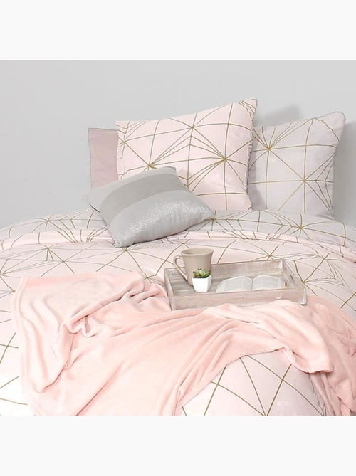 Parure de lit - COTE DECO - Géométrique - Microfibre - 240x220 cm - Rose et doré - Kiabi Parure de lit - COTE DECO - Géométrique - Microfibre - 240x220 cm - Rose et doré - Kiabi