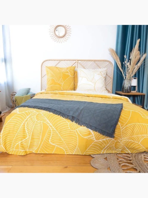 Parure de lit - nolie - 220x240 cm - 100% coton - réversible - motif tropical noir et jaune moutarde - Kiabi Parure de lit - nolie - 220x240 cm - 100% coton - réversible - motif tropical noir et jaune moutarde - Kiabi
