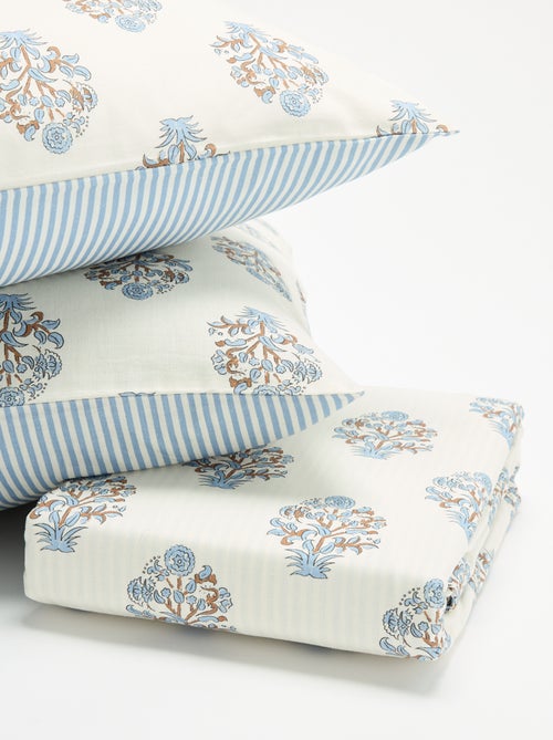 Parure de lit 2 personnes 240x220 cm en coton - Kiabi Parure de lit 2 personnes 240x220 cm en coton - Kiabi