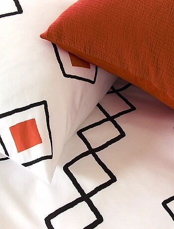 Parure de lit 2 places en microfibre motifs ethniques losanges AGOURA