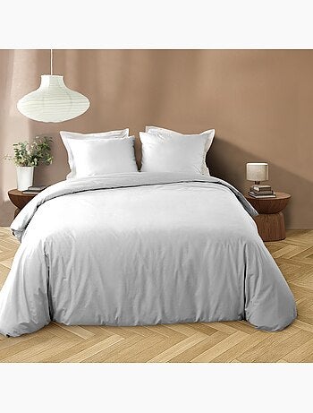 Parure de lit 3 pièces en microfibre unie lavée housse + taies