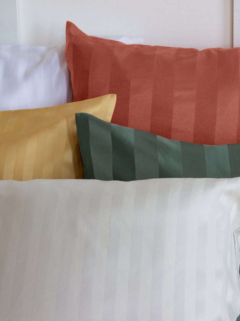 Parure de lit 3 pièces satin à fines rayures housse + taies Vert - Kiabi