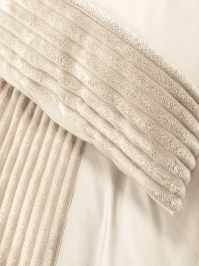 Parure de lit 3 pièces velours bande côtelé housse + taies Crème - Kiabi