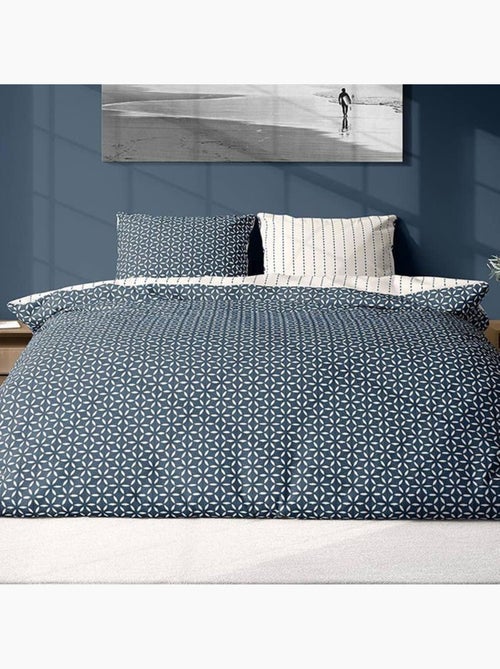 Parure de lit avec housse de couette 220x240 cm + 2 taies d'oreiller 63x63cm holy - Kiabi Parure de lit avec housse de couette 220x240 cm + 2 taies d'oreiller 63x63cm holy - Kiabi