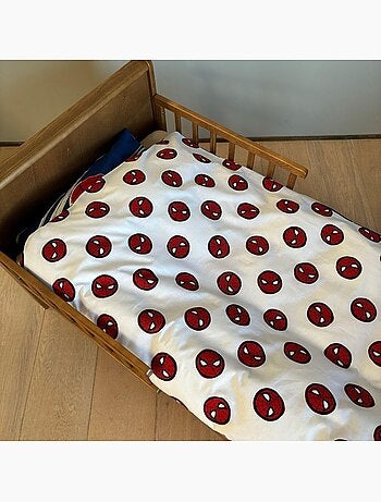 Parure de lit bébé Spider-Man phosphorescente réversible – 100% coton