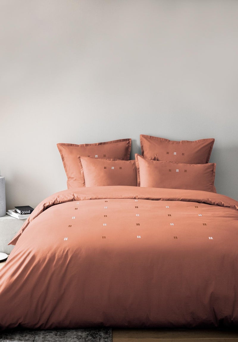 Parure de lit brodée en percale de coton BIO, DRAGEES DELICES Rouge brique - Kiabi