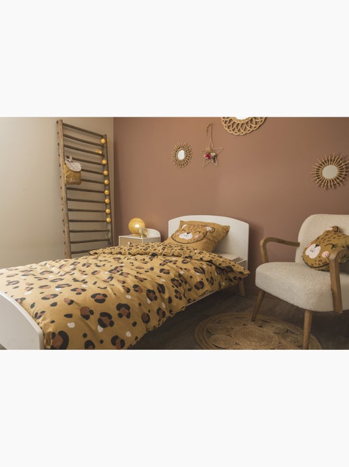Parure de lit Coton imprimé TIGRE – Housse de couette + 2 taies d’oreiller - Kiabi Parure de lit Coton imprimé TIGRE – Housse de couette + 2 taies d’oreiller - Kiabi