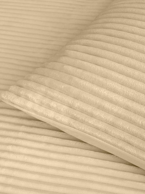 Parure de lit en flanelle relief unie avec fermeture zippée - Kiabi Parure de lit en flanelle relief unie avec fermeture zippée - Kiabi
