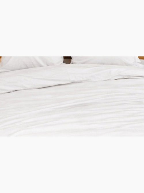 Parure de lit en percale de coton 65 fils/cm² - 140x200 / blanc - Kiabi Parure de lit en percale de coton 65 fils/cm² - 140x200 / blanc - Kiabi