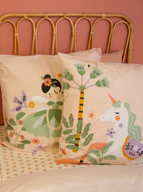 Parure de lit enfant r?versible licorne et danseuses - Kiabi Parure de lit enfant r?versible licorne et danseuses - Kiabi