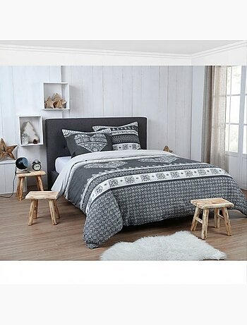 Parure de lit esprit chalet coeur