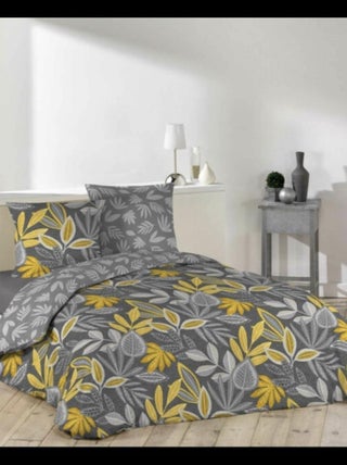 Parure de lit Imprimé Woody 240x220 Housse de couette + Taies d'oreiller