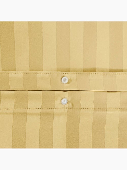 Parure de lit polyester effet satin fines rayures 2 places jaune Andrea - Kiabi Parure de lit polyester effet satin fines rayures 2 places jaune Andrea - Kiabi