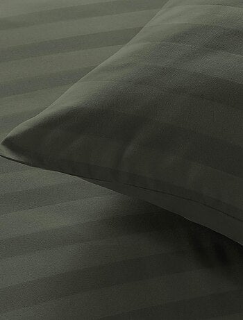 Parure de lit rayures dans le tissage