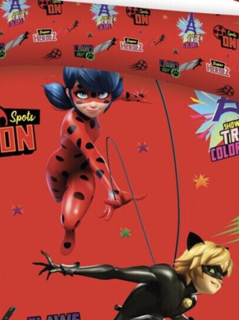 Parure de lit réversible Miraculous Ladybug et Chat Noir - Rouge - 140 cm x 200 cm Multicolore - Kiabi