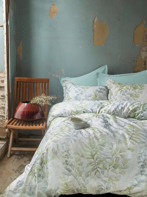 Parure housse de couette 240x220 cm et 2 taies d'oreiller 63x63cm satin de coton imprimé - Kiabi Parure housse de couette 240x220 cm et 2 taies d'oreiller 63x63cm satin de coton imprimé - Kiabi