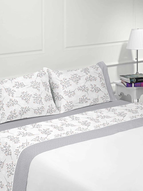 Parure housse de couette coton flanelle 57 fils imprimé ROMA - Kiabi Parure housse de couette coton flanelle 57 fils imprimé ROMA - Kiabi