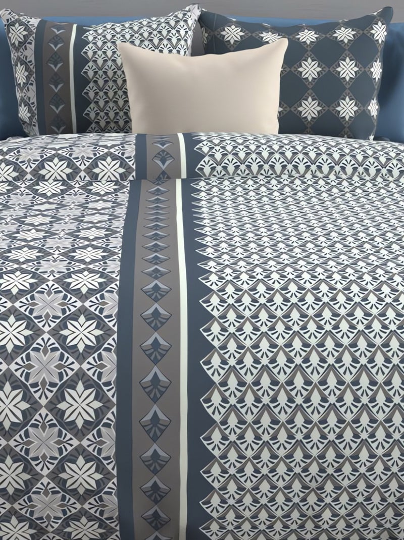 Parure housse de couette en coton 57 fils/cm2 240x220 cm LISBONNE bleu orage, par Soleil d'Ocre Bleu - Kiabi