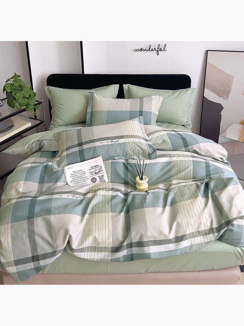 Parure housse de couette en percale de coton 240x220 cm imprimé carreaux - Althé - Kiabi Parure housse de couette en percale de coton 240x220 cm imprimé carreaux - Althé - Kiabi
