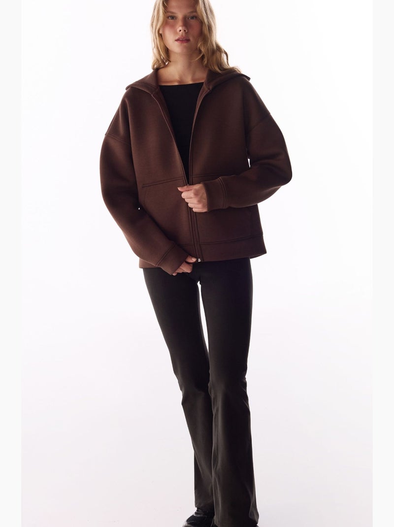 Peachy legging à taille haute et jambe évasée penti Noir - Kiabi