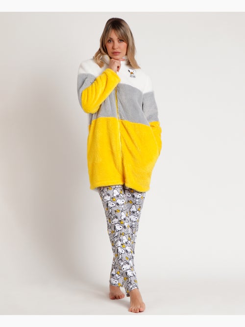 Peignoir chaud à manches longues pour femme PEANUTS avec rayures Snoopy amusantes - Kiabi Peignoir chaud à manches longues pour femme PEANUTS avec rayures Snoopy amusantes - Kiabi