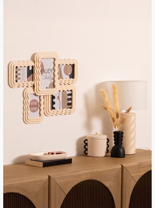 Pêle mêle formes ondulées pour 5 photos - Kiabi Pêle mêle formes ondulées pour 5 photos - Kiabi