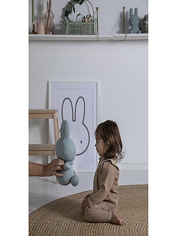 Peluche Miffy - Tricot vert amande - 32 cm