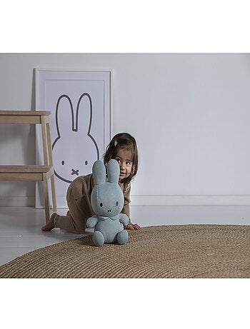 Peluche Miffy - Tricot vert amande - 32 cm