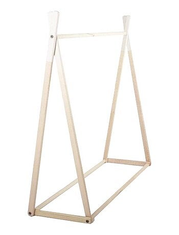 Penderie scandinave blanche pour enfant