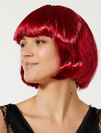 Perruque courte avec frange