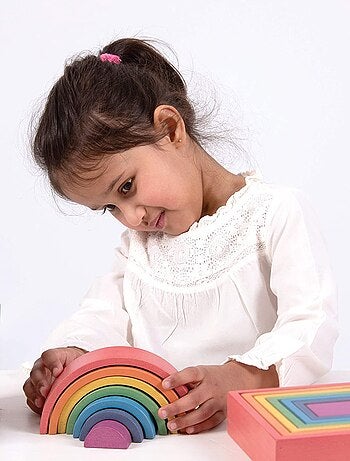 Petit arc-en-ciel en bois