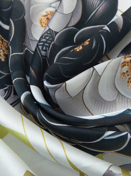 Petit carré de soie Black Roses Cléo - Kiabi