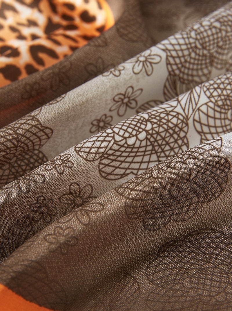 Petit carré de Soie Chetaah Cléo Gris - Kiabi