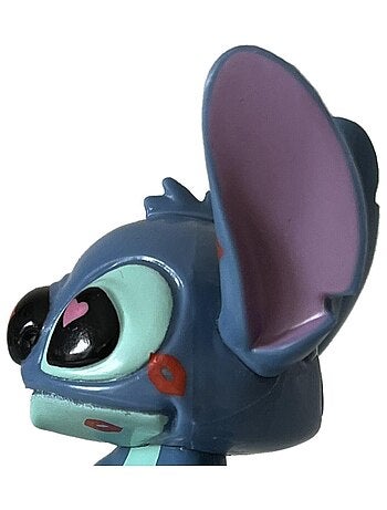 Petite statuette de collection Stitch bisous