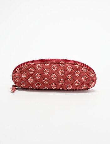 Petite trousse en textile matelassé