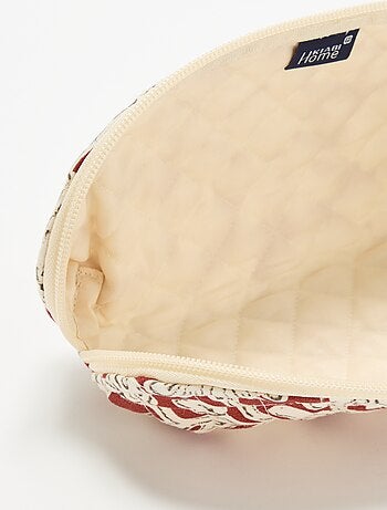 Petite trousse en textile matelassé