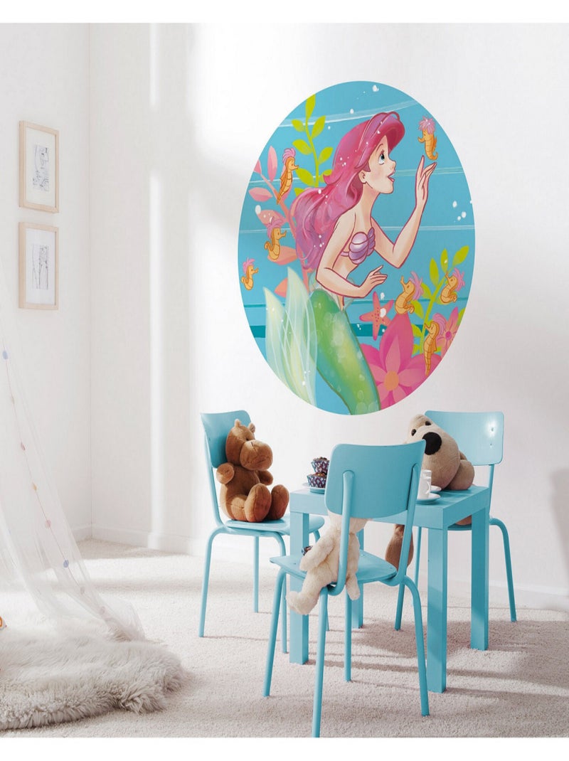Photo murale ronde auto-adhésive La Petite Sirène Ariel et hippocampes diam. 125 cm Multicolore - Kiabi