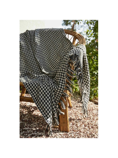 Plaid - L'effet papillon - 100% PET (Polyéthylène téréphtalate) - Kiabi Plaid - L'effet papillon - 100% PET (Polyéthylène téréphtalate) - Kiabi