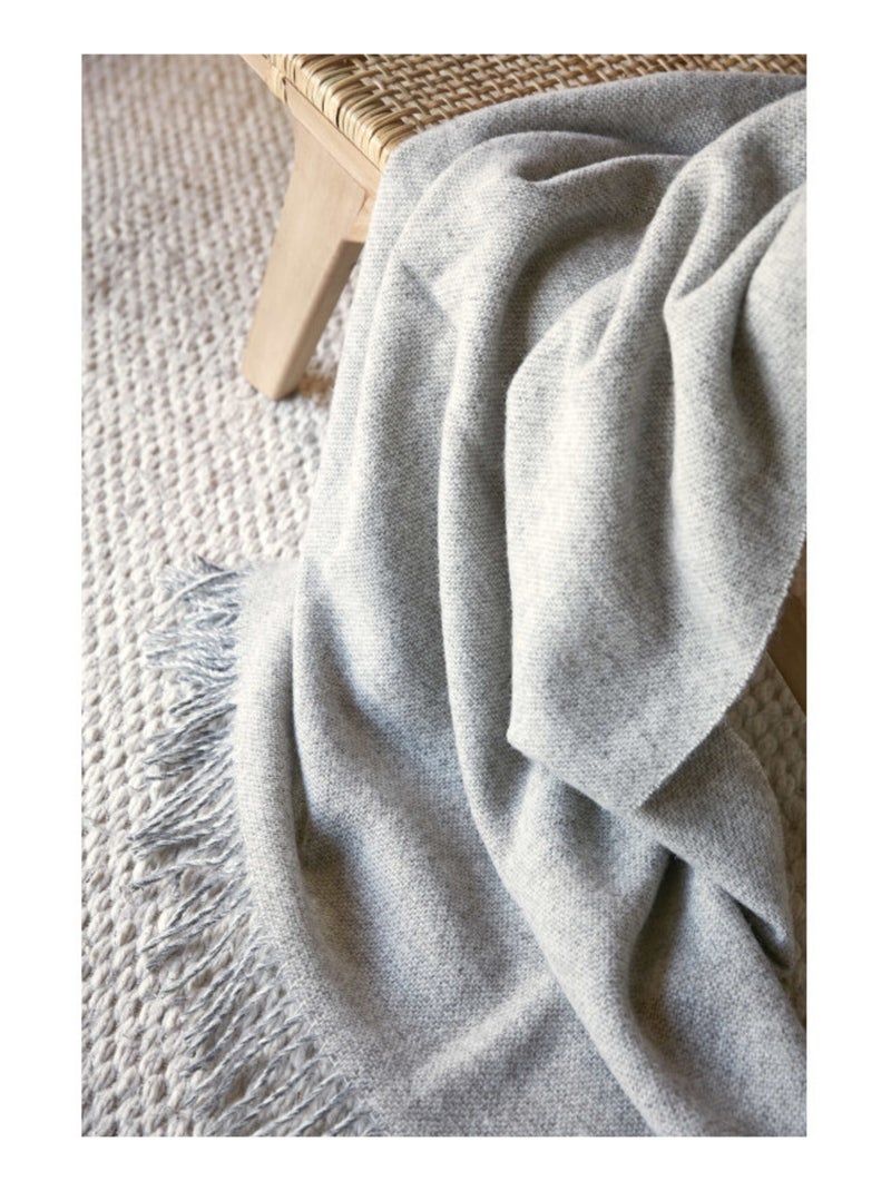 Plaid - L'effet papillon - 100% Pure laine vierge Multicolore - Kiabi