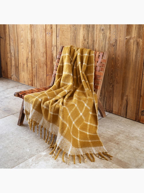 Plaid à carreaux aspect mohair avec franges - Kiabi