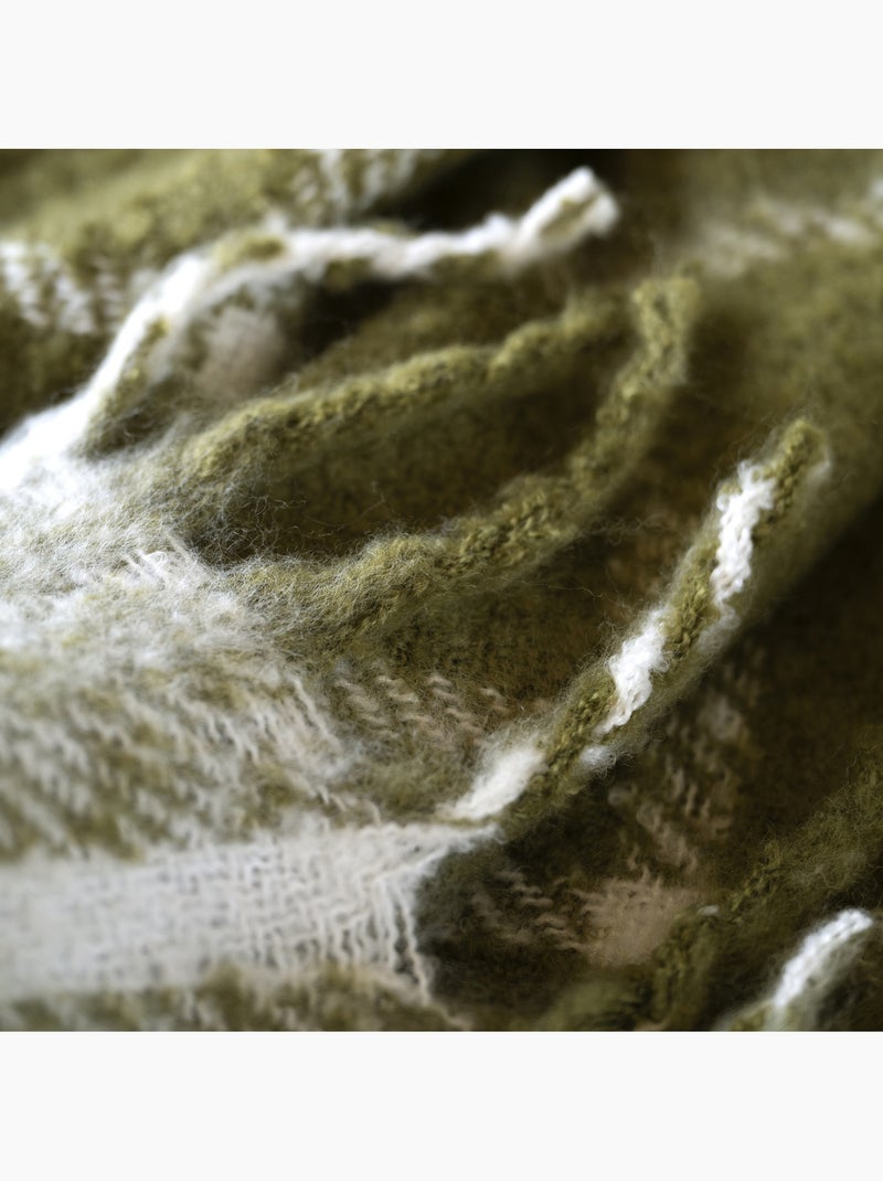 Plaid à carreaux aspect mohair avec franges Vert - Kiabi