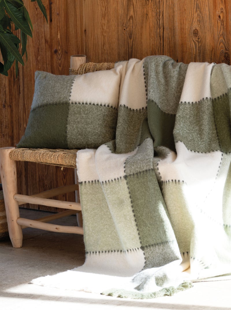 Plaid à carreaux aspect mohair Kaki - Kiabi